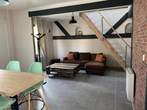 Hotels in Viry-Noureuil